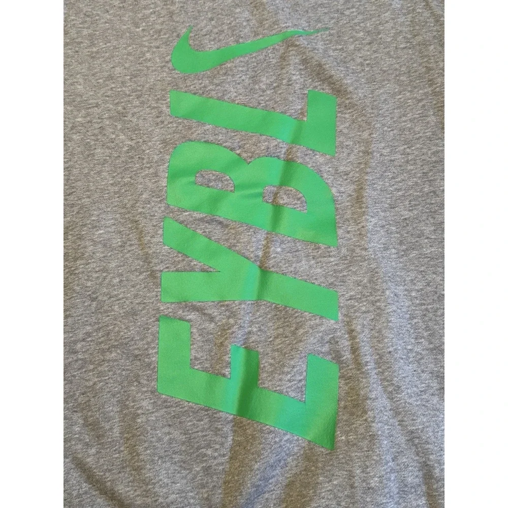 Nike EYBL Hoodie Men's XL‎ Basketball Green Swoosh League Pullover XI Back Print